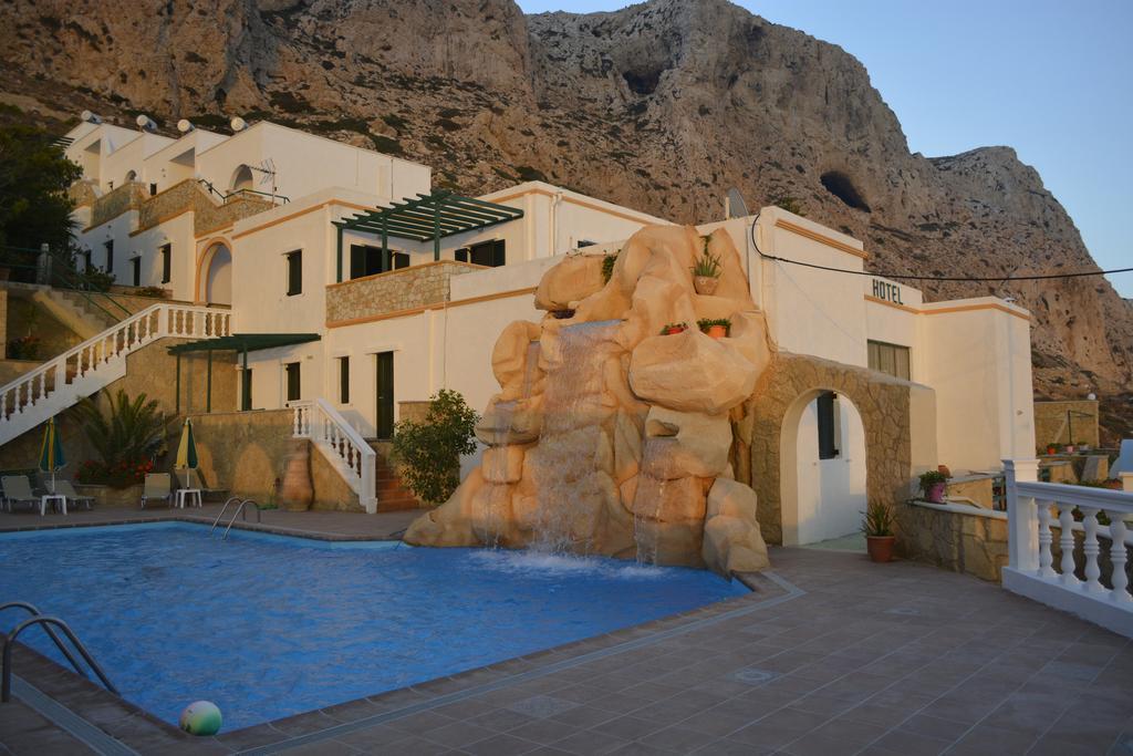 Hotel Finiki View Buitenkant foto